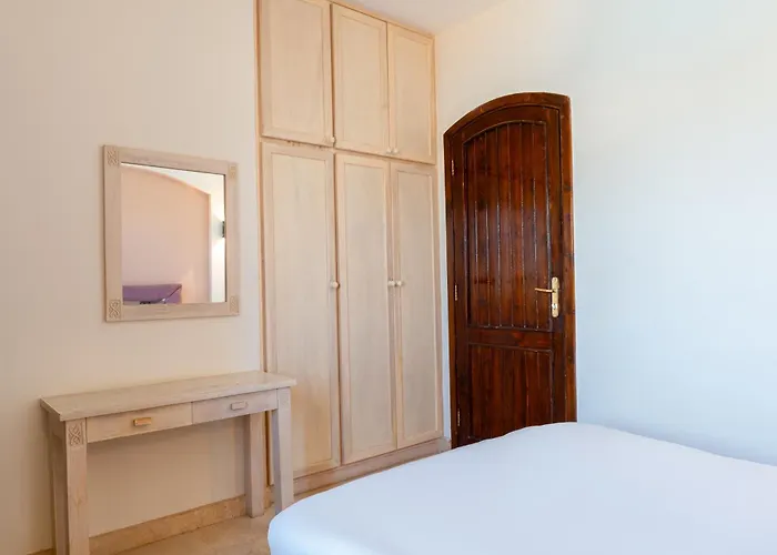 Hébergement de vacances Westgolf El Gouna - Free Pool & Lagoon - 2 Bedroom - 1 Master Bedroom *
